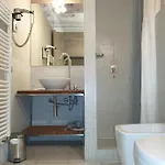 Ottocento 度假居 坎佩尔托尼奥